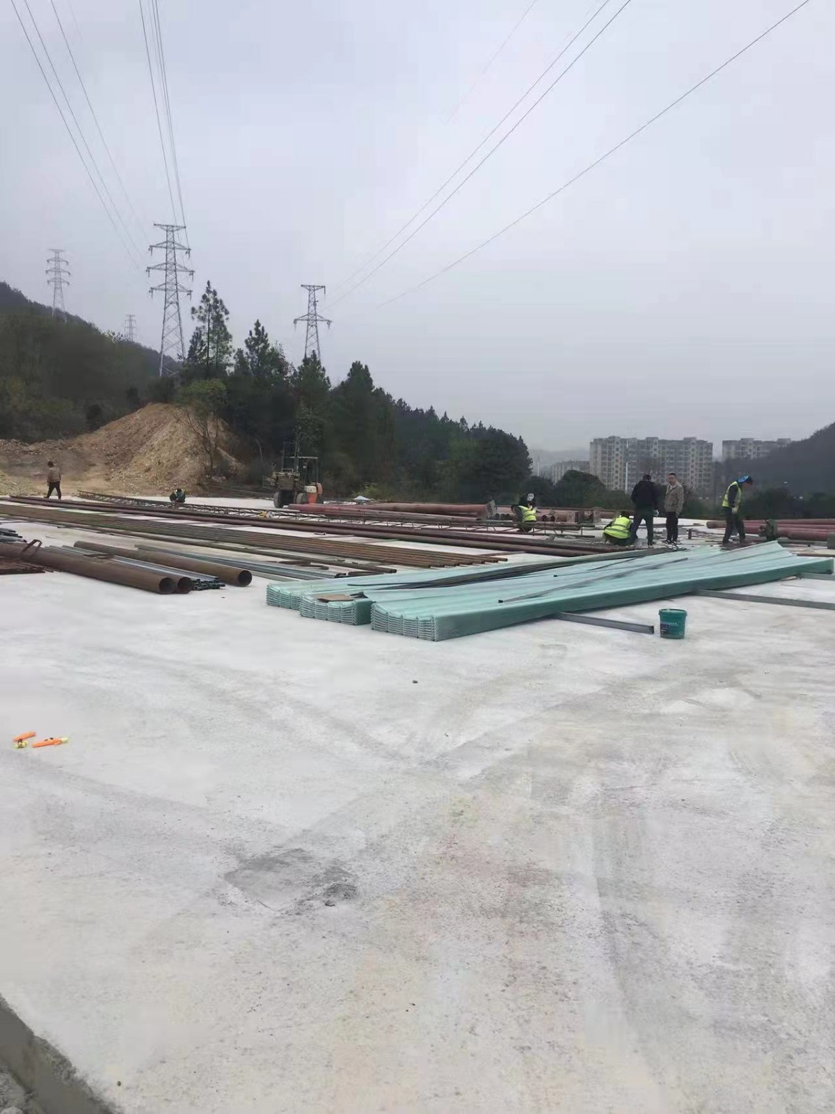 江西存量垃圾處理設(shè)備租賃及運(yùn)行管理順利完成，此路段順利通車。